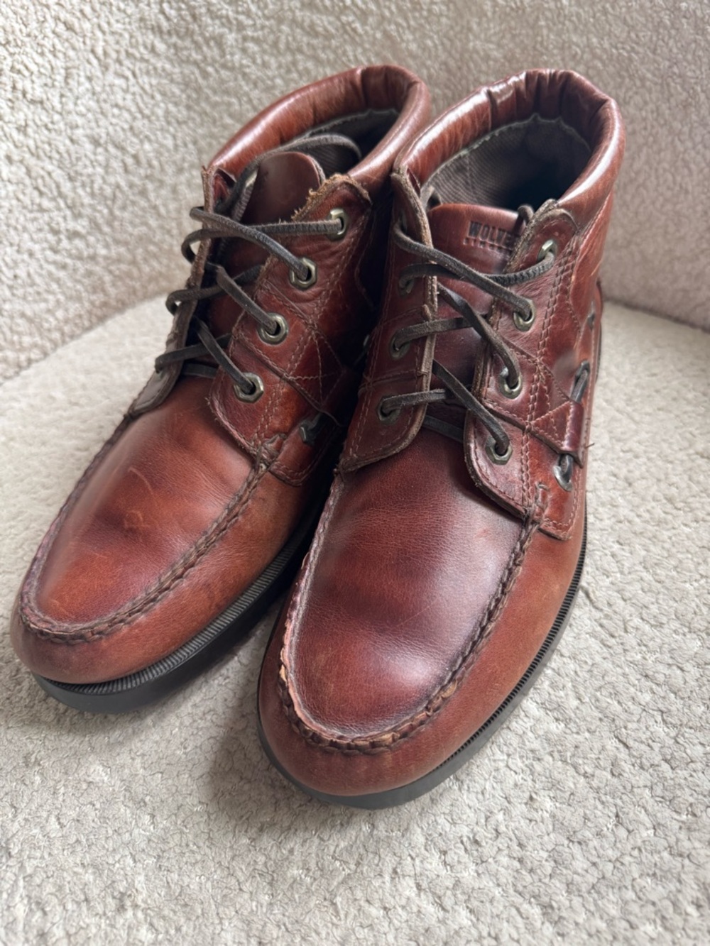 Wolverine Mens 11 M Brown Leather Chukka Ankle Boots Moc Toe Lace Up Casual